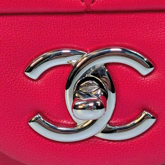 Chanel Red Classic Jumbo Single Flap Bag - Picture 4 of 16